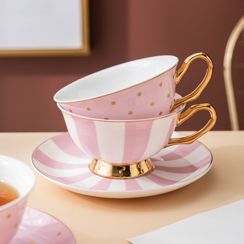 Seramik Pembe Kahve Kupaları,  - Bistro Table Set incelemesi ve fiyatı